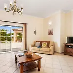 Villa Arvela By