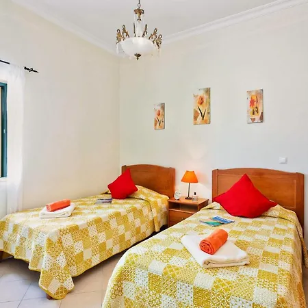 Arvela By * Gale (Albufeira)